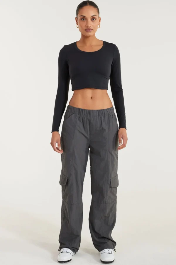 Pants<ALL FENIX Active Spray Parachute Pant Charcoal