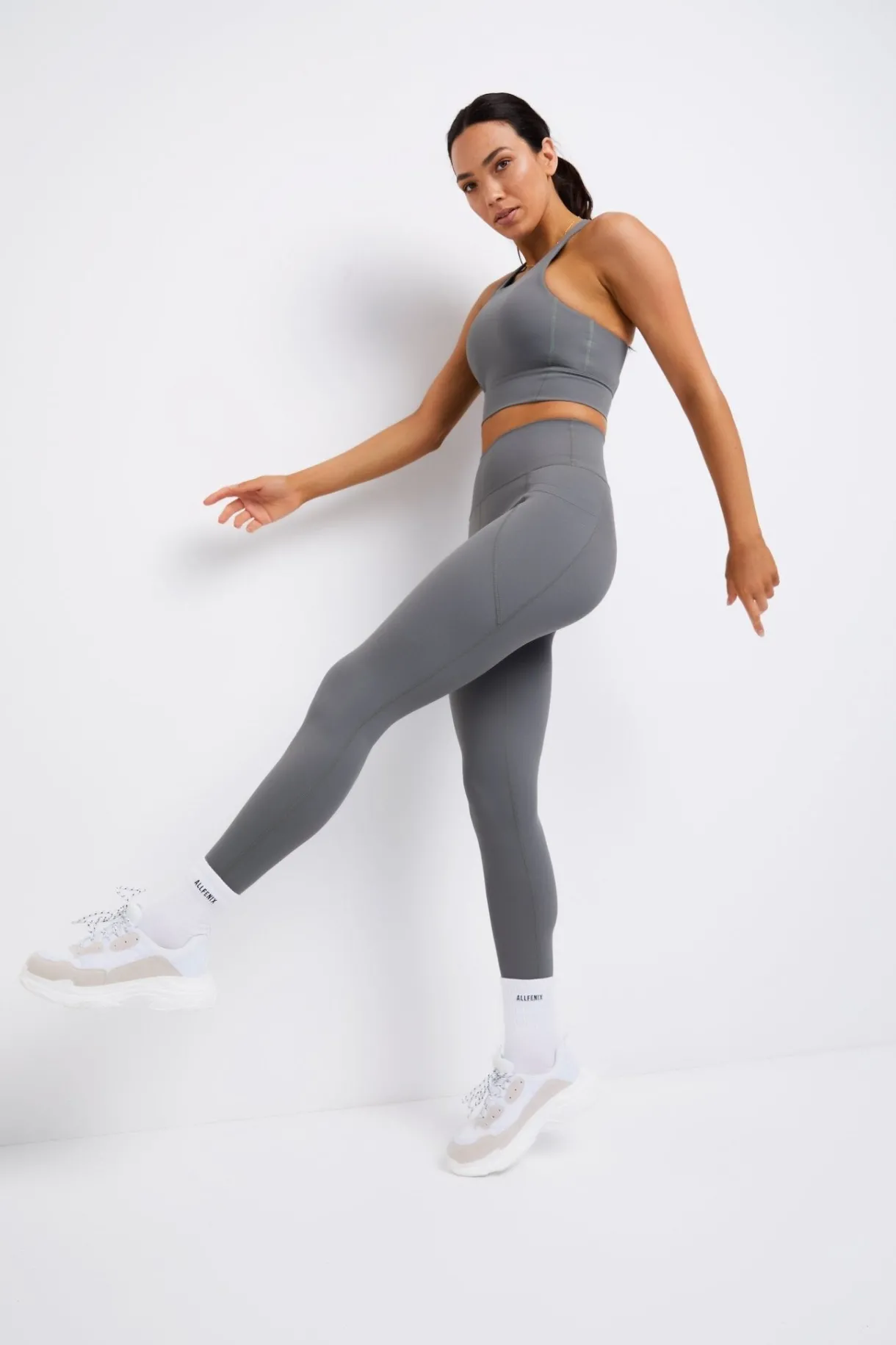 Sports Bras<ALL FENIX All Core Sports Bra Olive