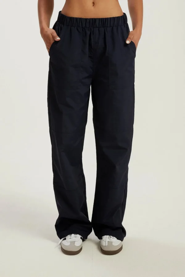 Pants<ALL FENIX Sunny Spray Parachute Pant Navy