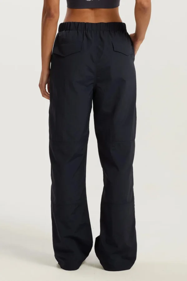 Pants<ALL FENIX Sunny Spray Parachute Pant Navy